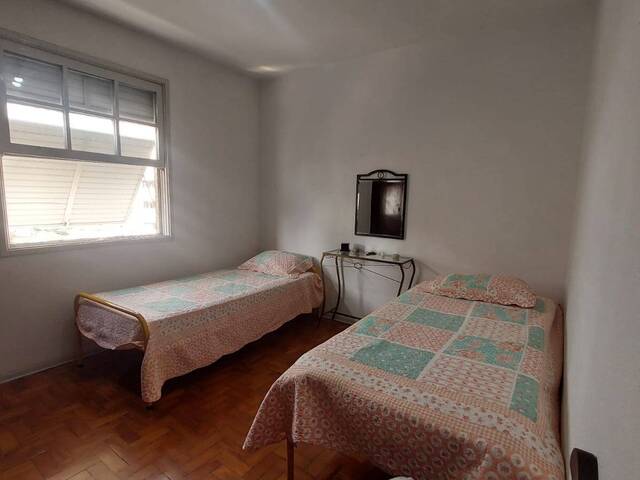 #3748 - Apartamento para Venda em Santos - SP