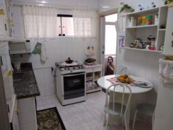 Apartamento para Venda em Santos - 2