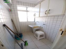 Apartamento para Venda em Santos - 2