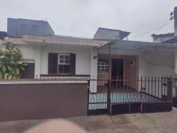 #CA0420 - Casa para Venda em Santos - SP - 1